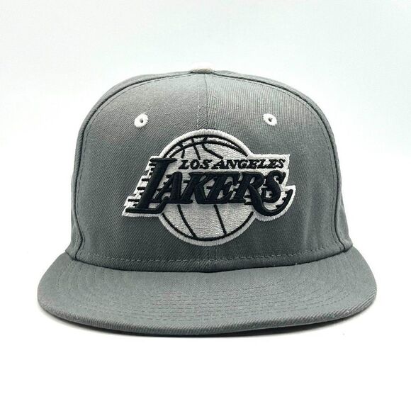 NEW ERA 59FIFTY Lakers Hat - Picture 2 of 6